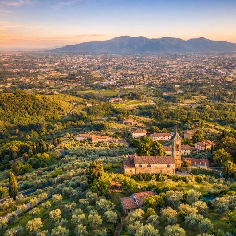 Villa Emilia con Piscina Privata & Vista Panoramica su Lucca - Piscina aperta dal 1 Aprile al 15 Ottobre - Villa con Piscina Privata - 25