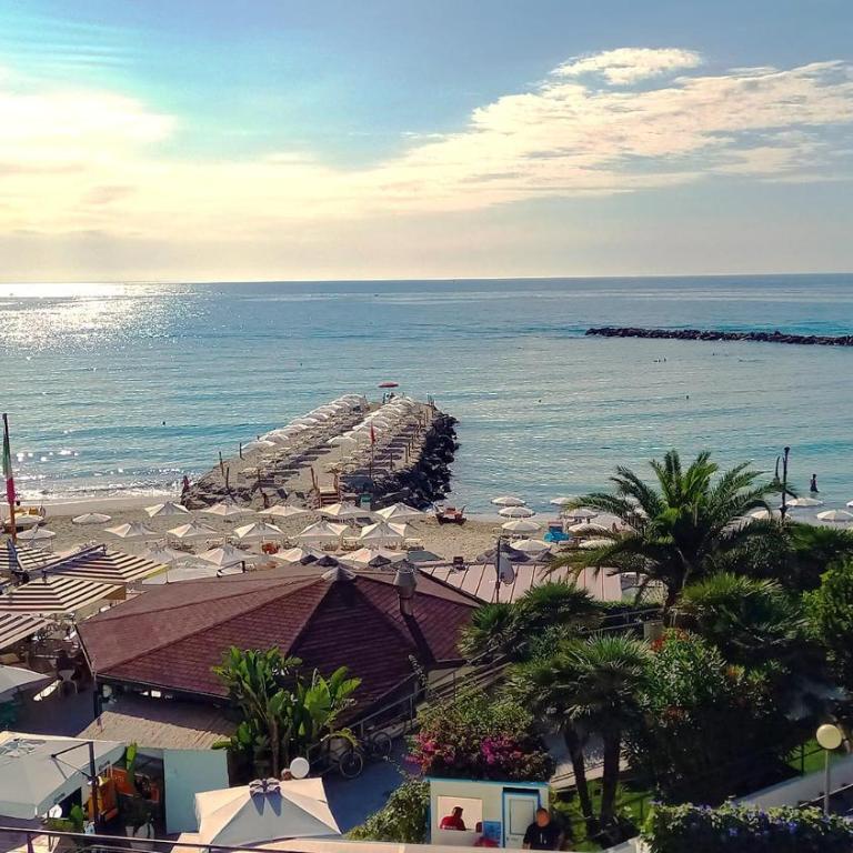 Garibaldi Apartment Sanremo La Piazzetta - One-Bedroom Apartment - 37