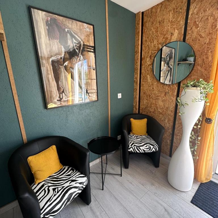 Alice's Studio and Oasis - Appartement 2 Chambres - 9