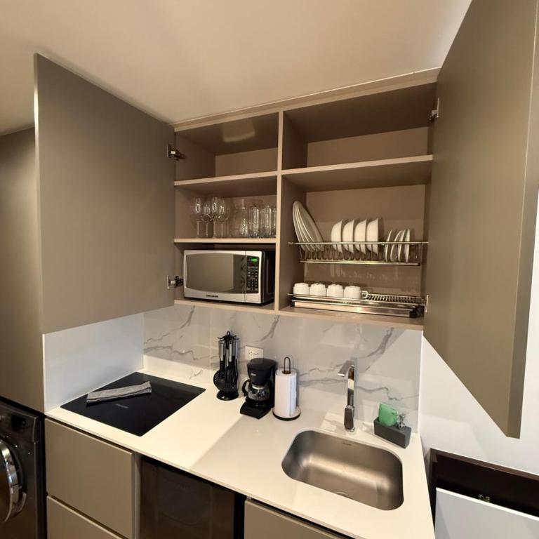 Apartaestudio Amoblado en Chicó Norte - Apartamento de 1 dormitorio - 10