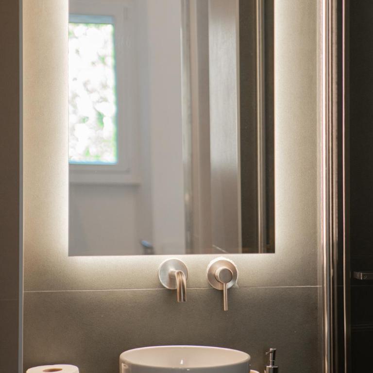 Luxury Apartment - Vatican Area - Key Collection - Appartamento con 3 Camere da Letto e con Vista - 84