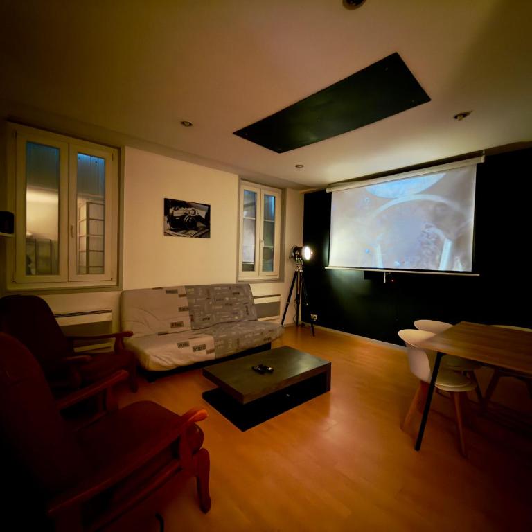 Appartement 4 spacieux Av Georges Dumas - DABNB - Appartement 1 Chambre - 3