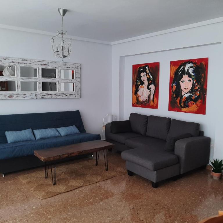 Amplio apartamento en primera línea de playa - Apartment - 10
