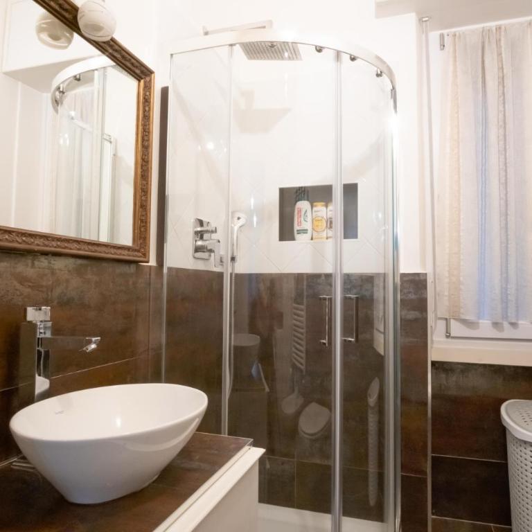 EDITH HOME City Life - Appartamento con 2 Camere da Letto - 14