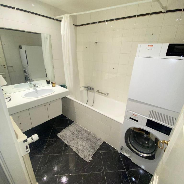 Magnifique 130m2 Haussmannian hyper centre - Appartement 1 Chambre - 4