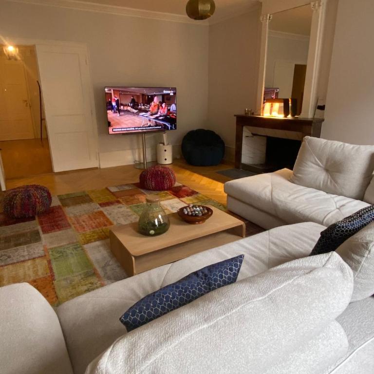 Magnifique 130m2 Haussmannian hyper centre - Appartement 1 Chambre - 15