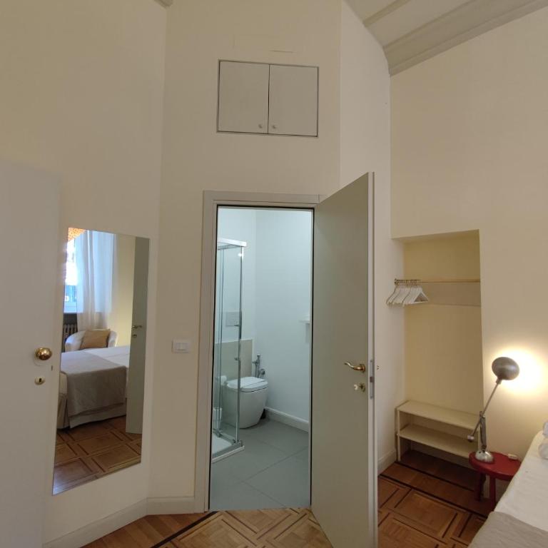 B&B Torino Crocetta - Camera Matrimoniale con Bagno Privato - 12