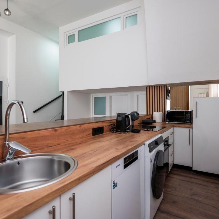 Lelas Grand Apartment - free parking - Apartman sa 2 Spavaće Sobe - 13