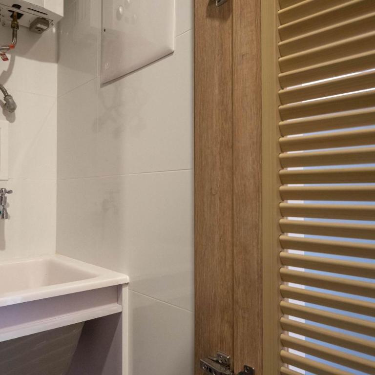 Enchanting 2BR with Balcony in Morros - Two-Bedroom Apartment - 25