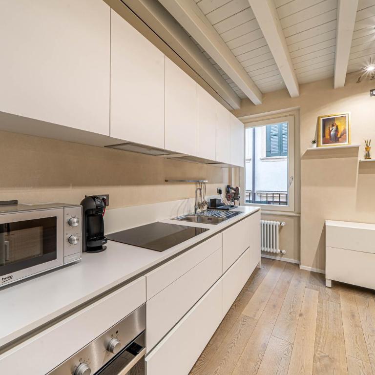 Casa Sofia in Duomo - One-Bedroom Apartment - 11