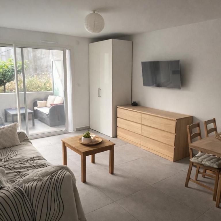 Monaco border - modern apartment with Terrace and Parking - Appartement 1 Chambre - 1
