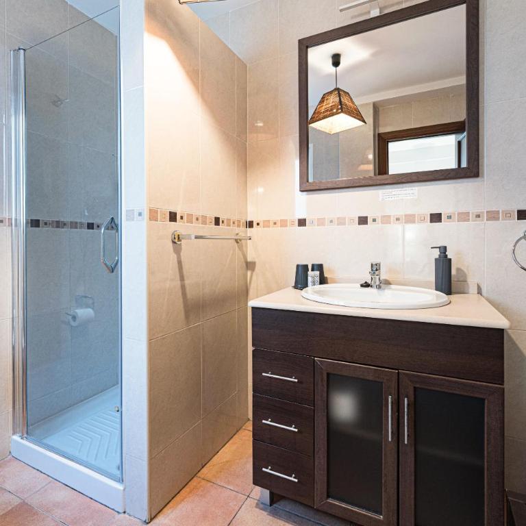 Hostal Don Peque - Habitación Doble con baño privado - 1