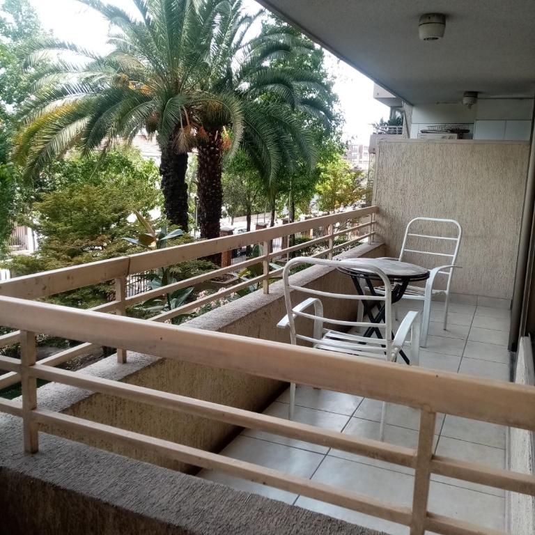 Depto Tranquilo y Cómodo en Ñuñoa - Two-Bedroom Apartment - 2