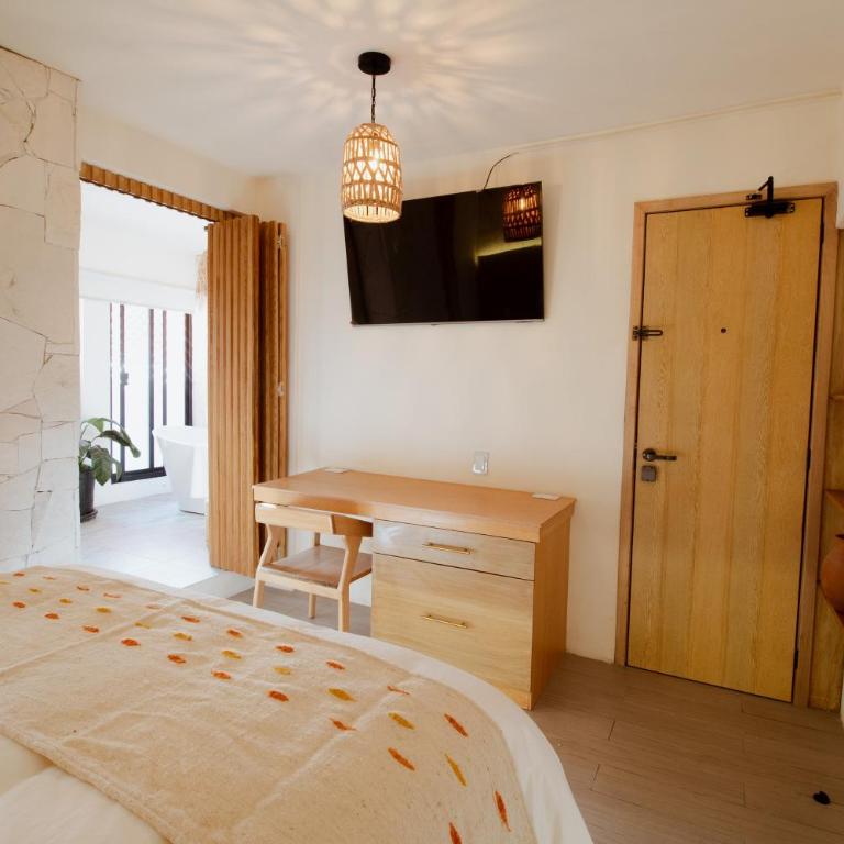 Bernardino Boutique - Deluxe Room - 8