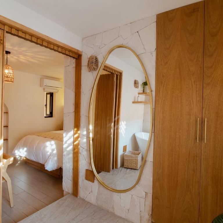 Bernardino Boutique - Deluxe Room - 6