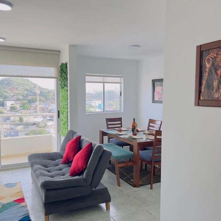 Beach Lotus 1203 - Two-Bedroom Apartment with View - 10