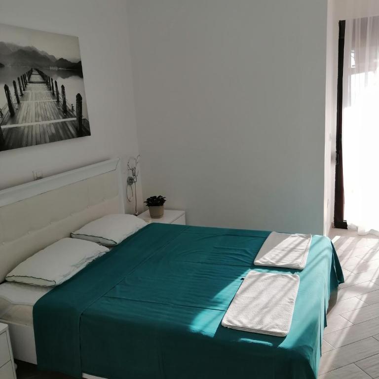 Sun&Sea Apartments - Two-Bedroom Apartment with Sea View - 5