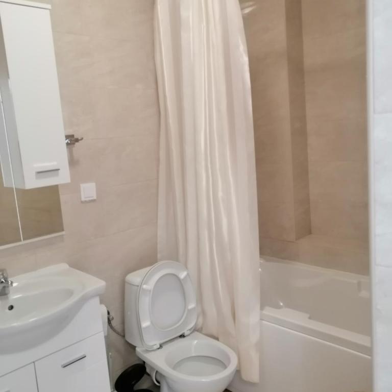 Sun&Sea Apartments - Two-Bedroom Apartment with Sea View - 20