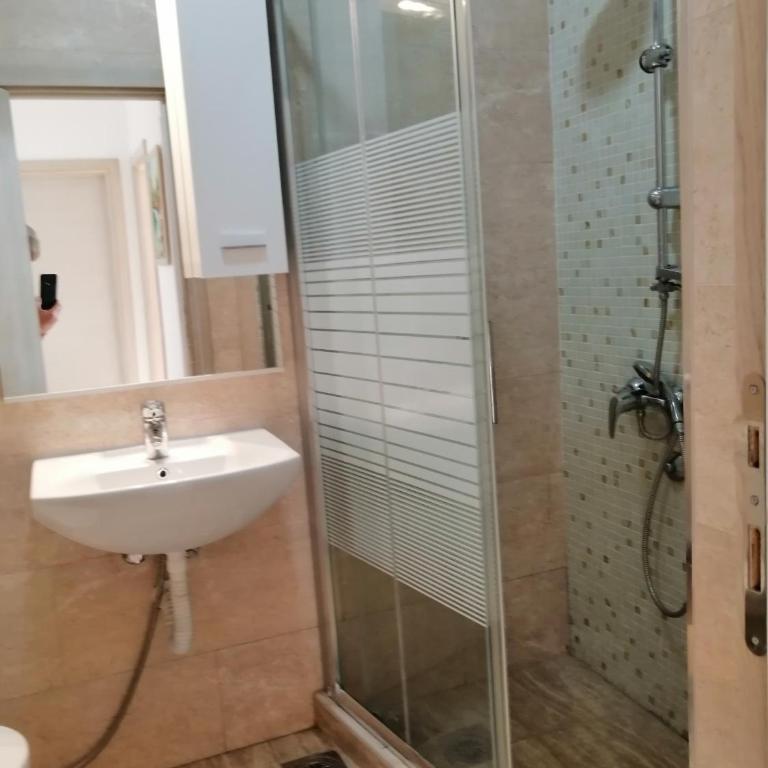 Sun&Sea Apartments - Two-Bedroom Apartment with Sea View - 21