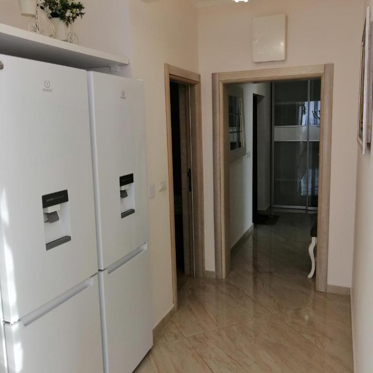 Sun&Sea Apartments - Two-Bedroom Apartment with Sea View - 13