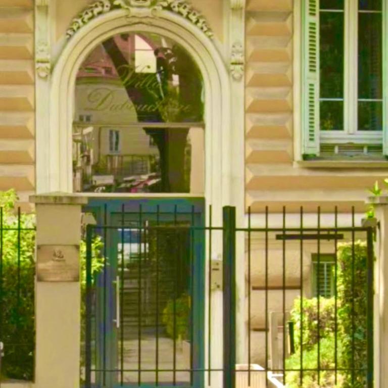 Spacieux studio Happy Home en dernier étage avec balcon à 7 minutes de marche du vieux Nice et de la mer - Appartement 1 Chambre - 11