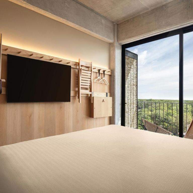 Moxy Tulum - Moxy Sleeper King Room with Balcony - 3