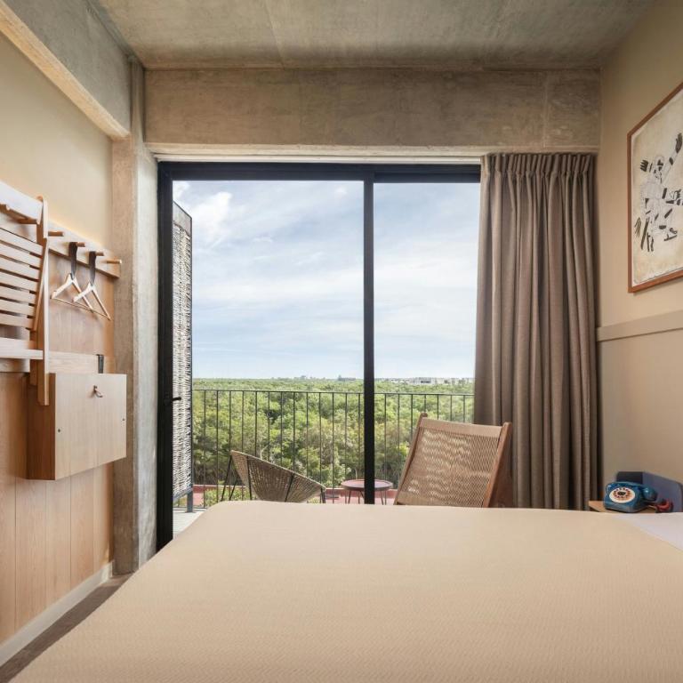Moxy Tulum - Moxy Sleeper King Room with Balcony - 4