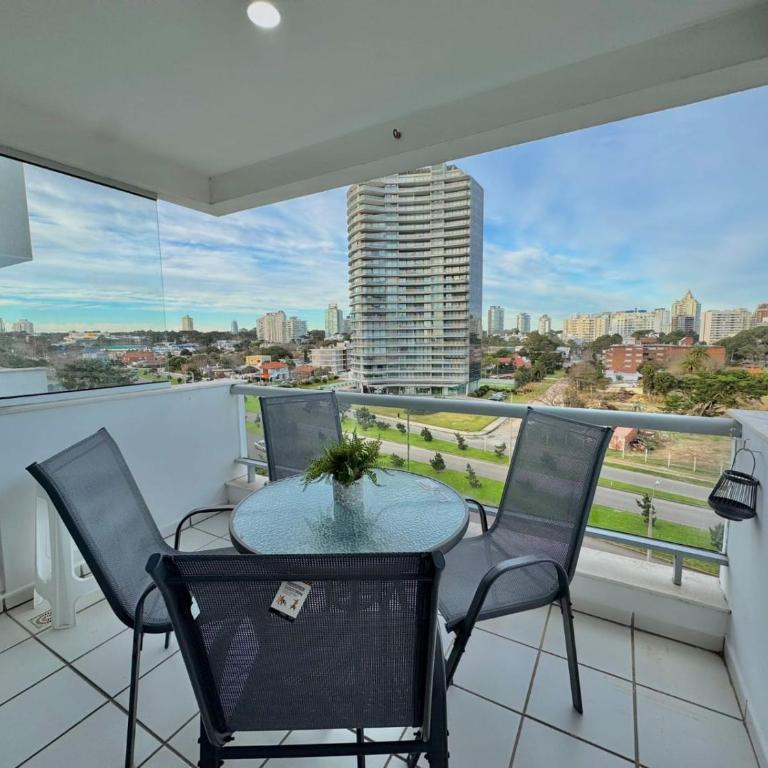 Apto Captain Breaton - One-Bedroom Apartment - 1