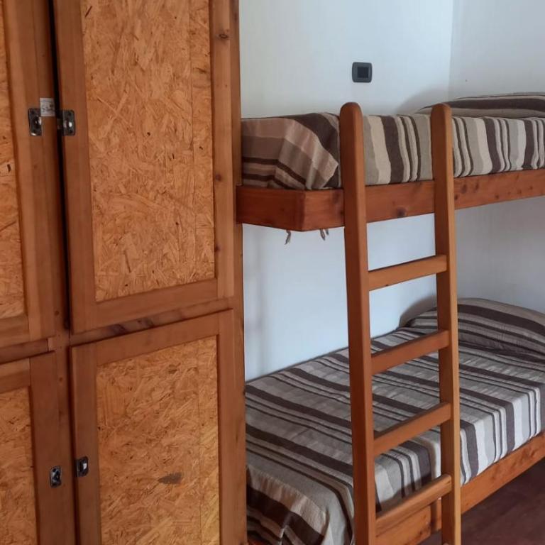 Jardín de Rosas Hostel - Bed in 6-Bed Mixed Dormitory Room - 3
