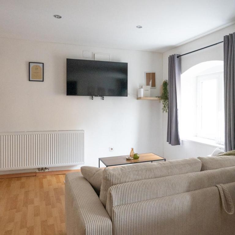 COY Apartments Kapfenberg - Spacious Stays for Companies, Groups & Workers - Apartment mit 3 Schlafzimmern und Balkon - 41