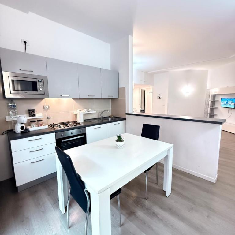 Valle Aurelia Station House One by Dama - Two-Bedroom House - 4