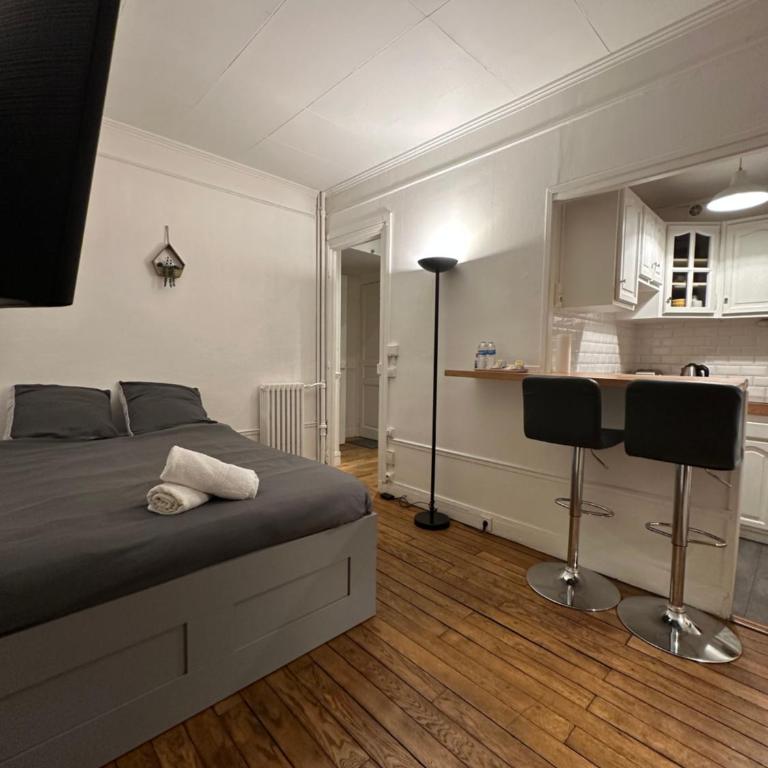 Studio idéal proche centre Paris - Apartamento de 1 dormitorio - 6