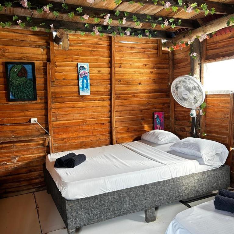 La playita ocean view - Family Room - 5