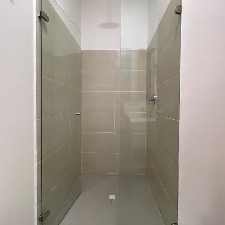 Elegant 1-Bedroom Apartment with Coworking Space - Apartamento de 2 dormitorios - 14