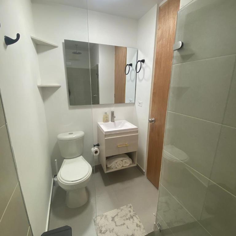 Elegant 1-Bedroom Apartment with Coworking Space - Apartamento de 2 dormitorios - 11