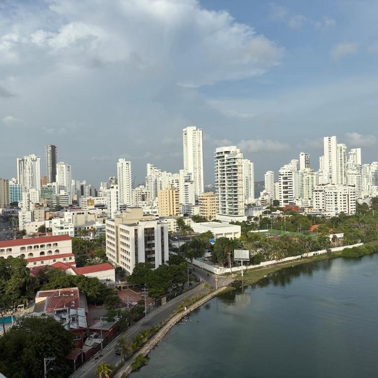 Dream view near the sea and historic center - Three-Bedroom Apartment - 5