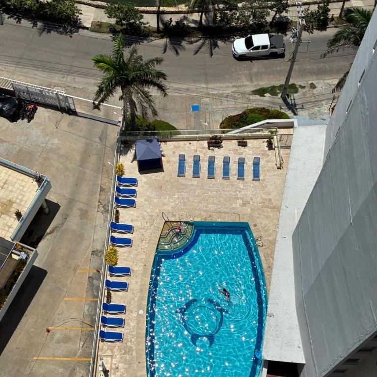 Dream view near the sea and historic center - Three-Bedroom Apartment - 19