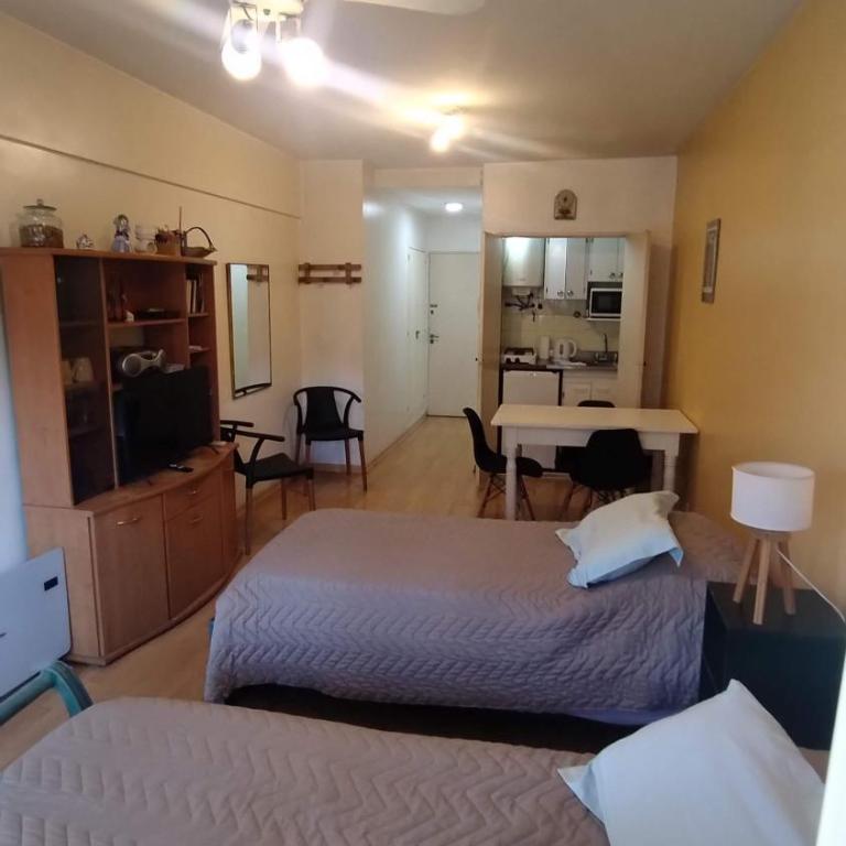 Av de mayo y 9 de Julio Monoambiente central muy luminoso - AlquilerEnBaires - Apartamento de 1 dormitorio - 3