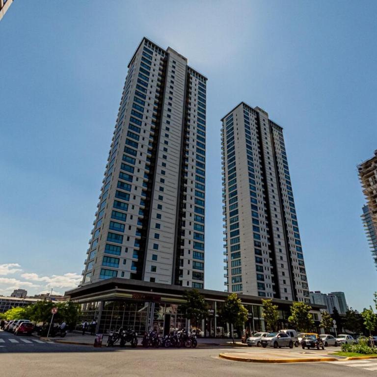 Departamento de lujo - Sauna, Gym, Seguridad 24hs y Pileta - Apartamento de 1 dormitorio - 22