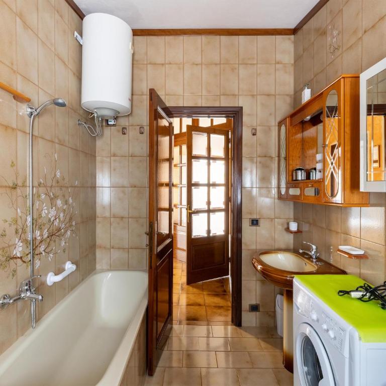 Ampia terrazza vista mare e aria condizionata - Appartamento con 3 Camere da Letto - 31
