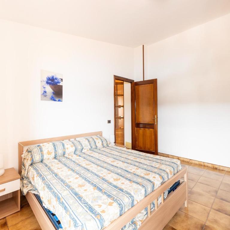 Ampia terrazza vista mare e aria condizionata - Appartamento con 3 Camere da Letto - 17