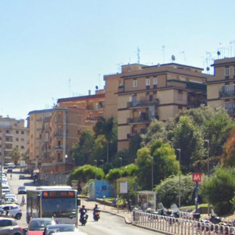 Zefira in Rome - Two-Bedroom Apartment - 19