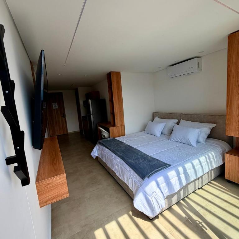 Lujoso y cómodo Loft en Laureles - One-Bedroom Apartment - 4