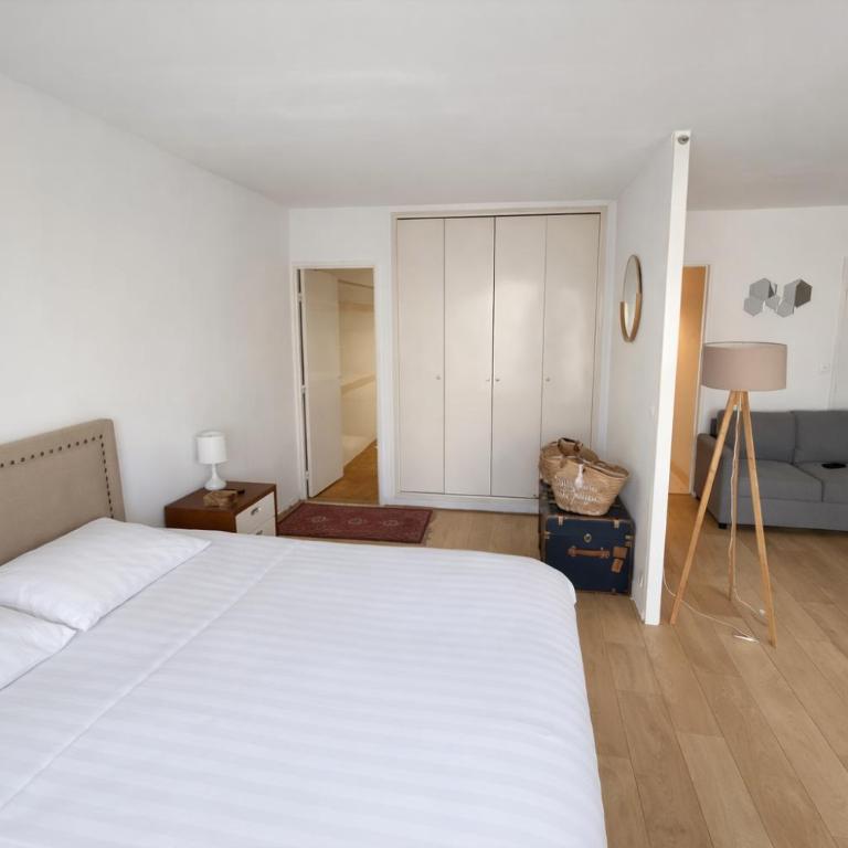 Grand Studio 50 m2 Balcon Porte de Versailles - Appartement 2 Chambres - 8