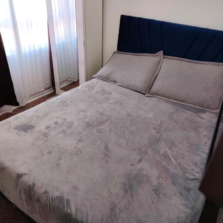 Departamento amoblado - Three-Bedroom Apartment - 5