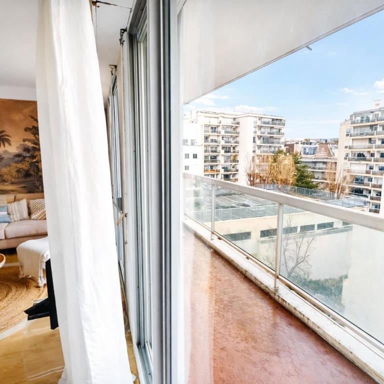 Grand Studio 50 m2 Balcon Porte de Versailles - Appartement 2 Chambres - 11