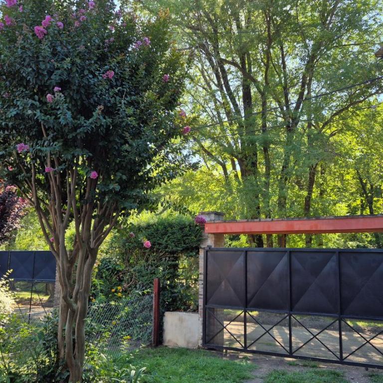 Departamento tranquilo cerca de la terminal Villa General Belgrano a 5 cuadras del centro - Apartamento de 1 dormitorio - 1