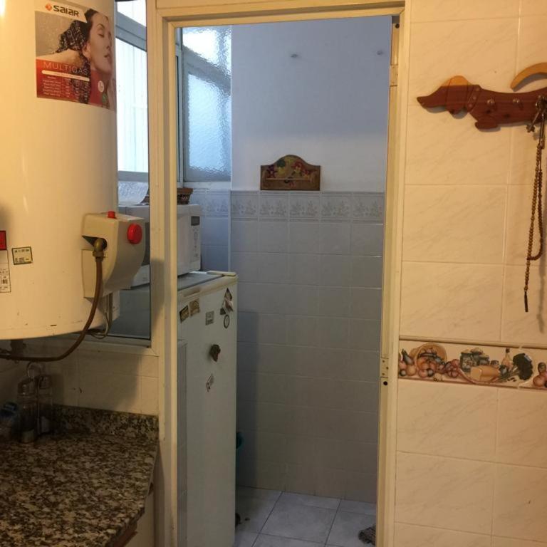 Brown y Sarmiento - Apartamento de 3 dormitorios - 4