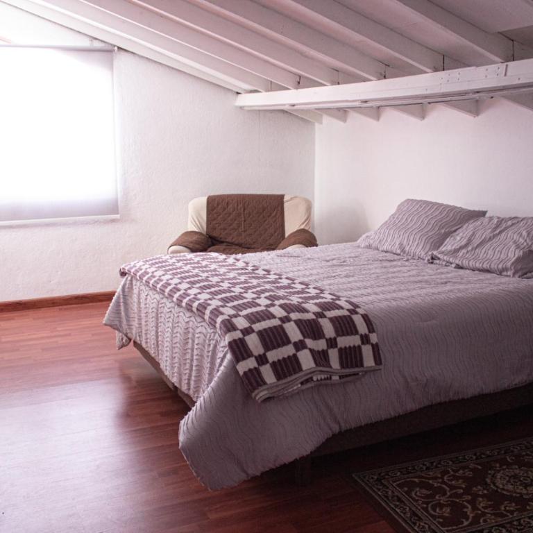 Apartamento en tercer piso con 2 habitaciones y terraza - Apartamento de 1 dormitorio - 2