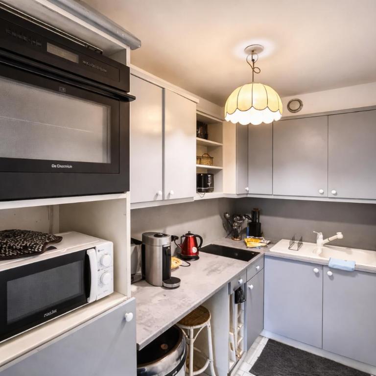 Grand Studio 50 m2 Balcon Porte de Versailles - Appartement 2 Chambres - 14